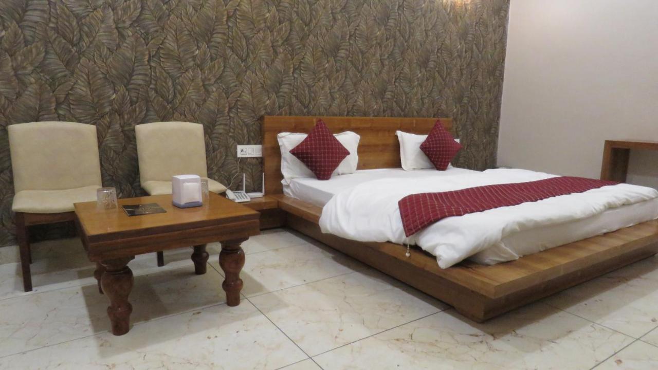 Raja Ji Hotels & Restaurant Jind Экстерьер фото